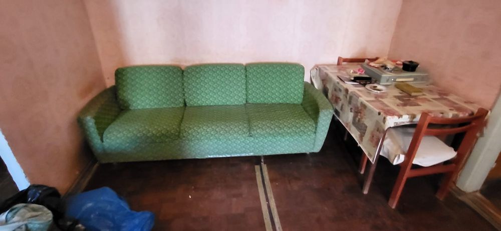 Продаётся мебель срочно , комплекс мебели