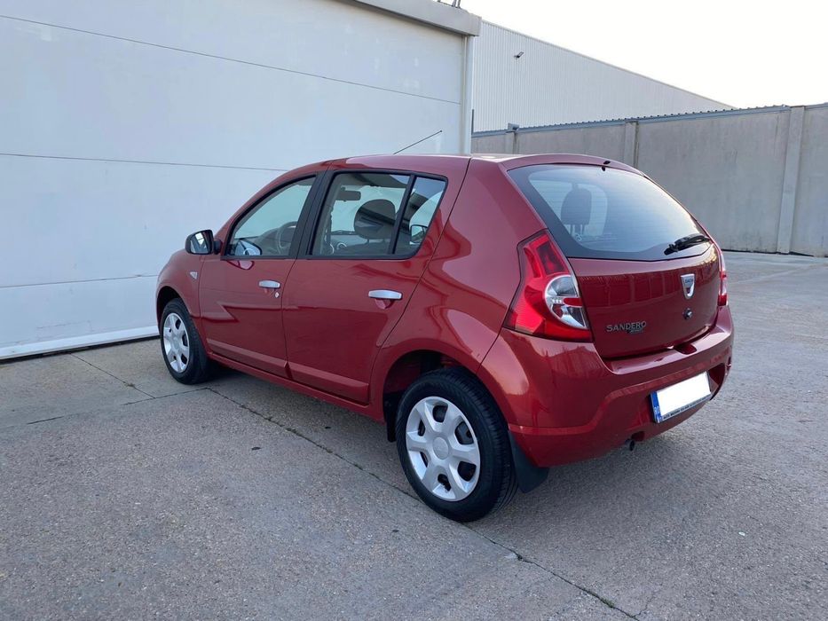 Dacia sandero 2010-11 1.2 MPI  10.000 km euro 5