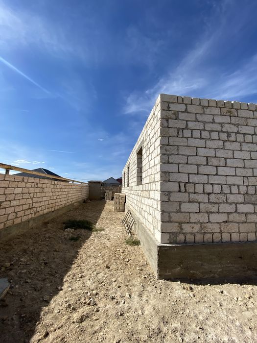 Батыр ауылында құрылысы бітпеген үй