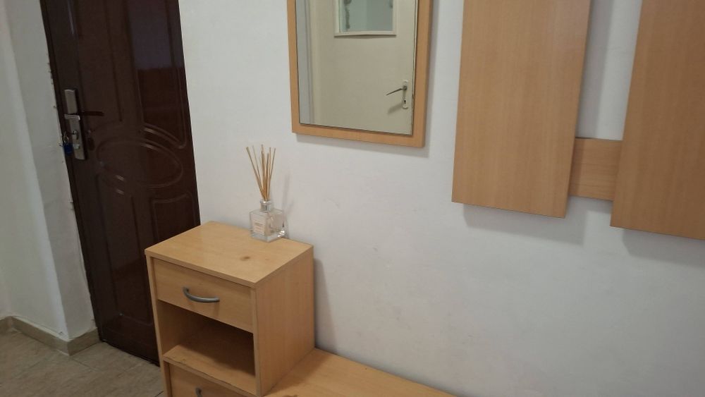 Inchiriez 2 cam  militari