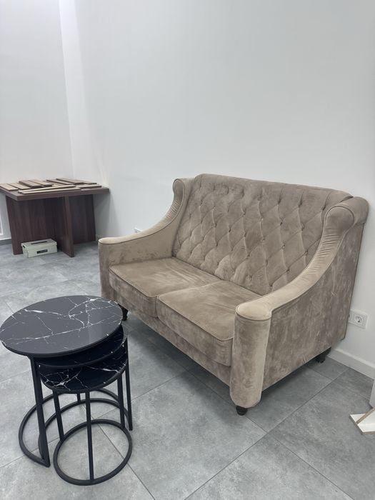 Стол руководителя……………