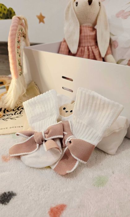 Baby box complet • Jucarii + ingrijire + decor