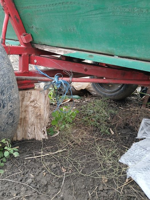 Vând căruță pentru cal