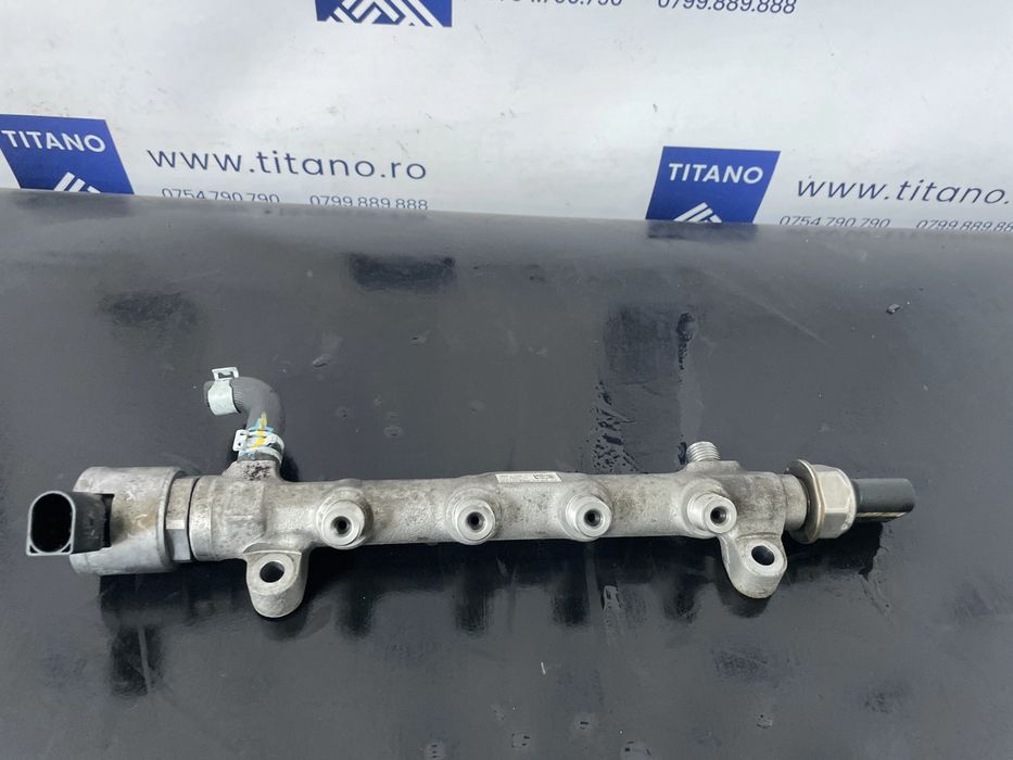 Rampa injectoare cu senzor Audi A4 B9 2017 cod 04L089G