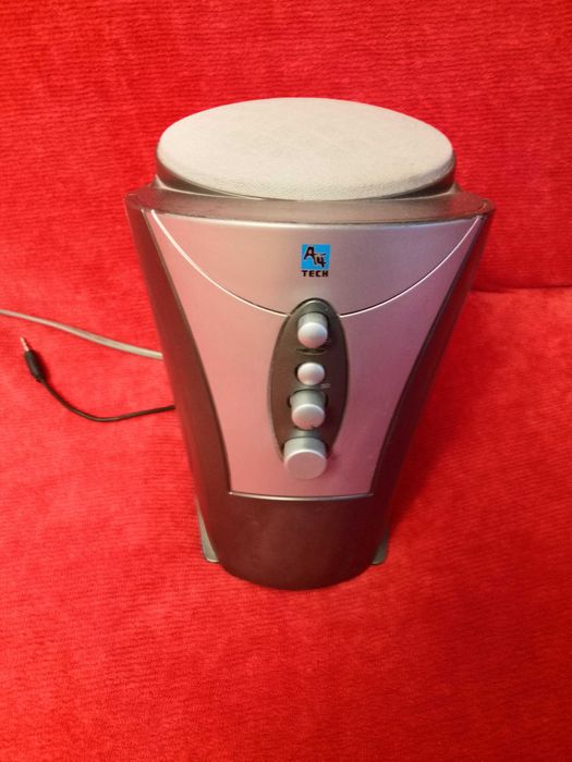 Колона за компютър.