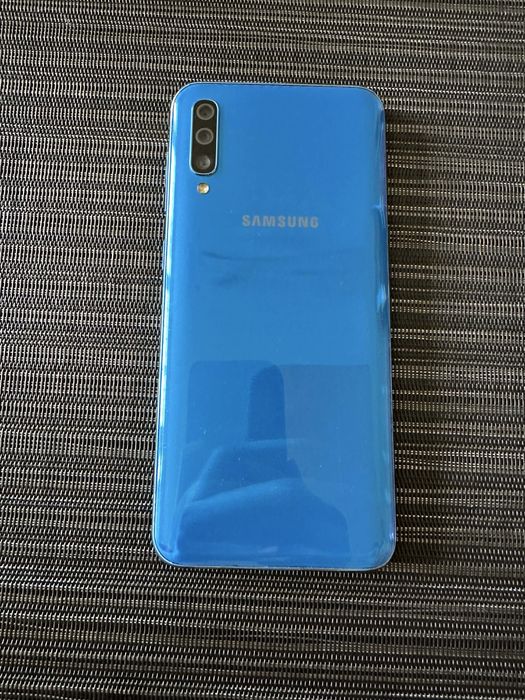 Samsung Galaxy A50, Dual Sim