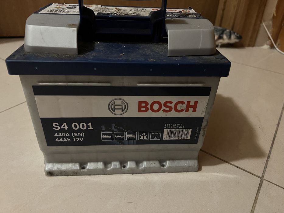Акумулатор BOSCH 44Ah