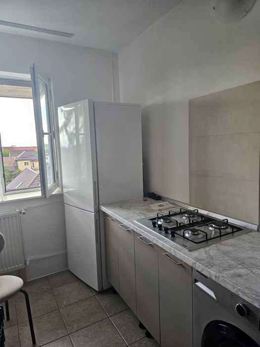 Ofer spre închiriere cameră cămin direct proprietar