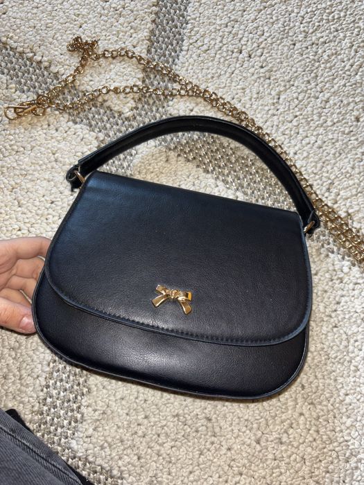 Дамски чанти с панделка