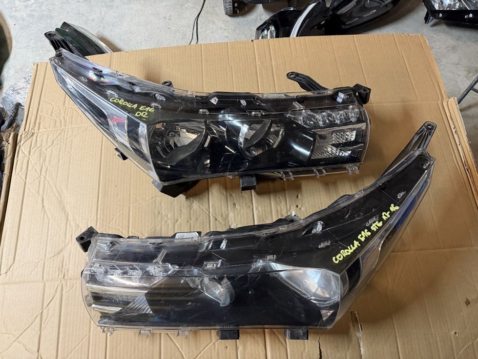 Far stanga / dreapta Toyota Corolla e16 HalogenLed 2013/2014/2015/2016