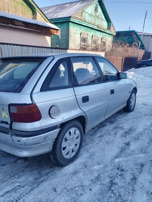 Продам автомобиль опель Астра ф