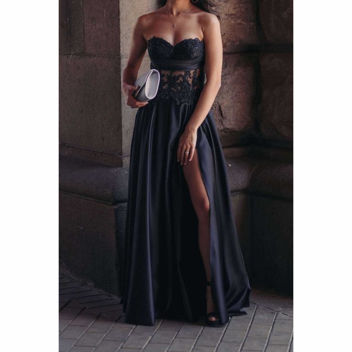 Абитуриентска дълга рокля. Вечерна. Бална. Официална. Черна. Корсет