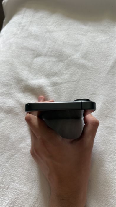 Vand iphone 17 256 GB