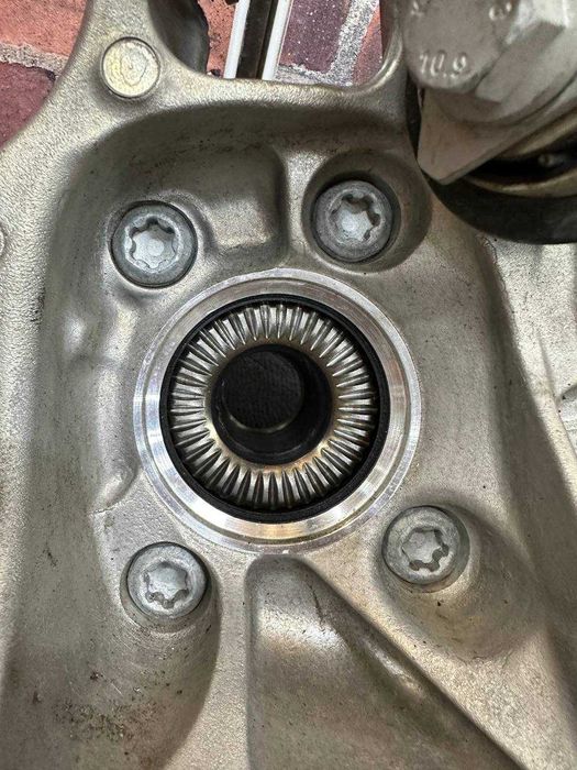 Fuzeta stângă spate BMW g20