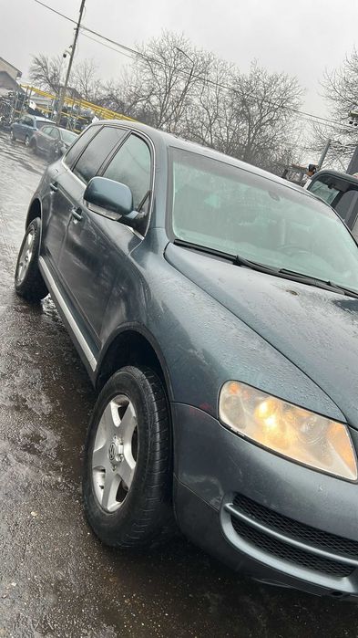Dezmembrez Volkswagen Touareg an 2006 2.5 tdi cod motor blk