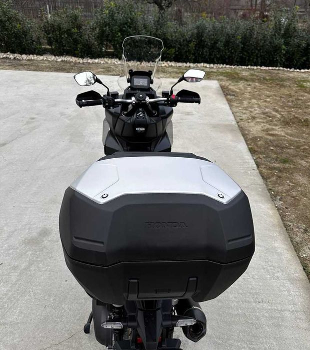 HONDA ADV350 ALL-BLACK 330cc model 2024 1700Km
