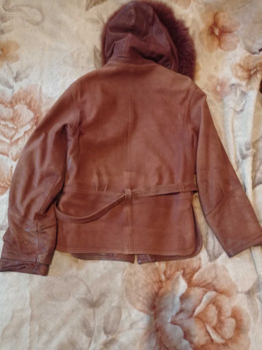 Кожаная женская турецкая куртка с натуральным мехом