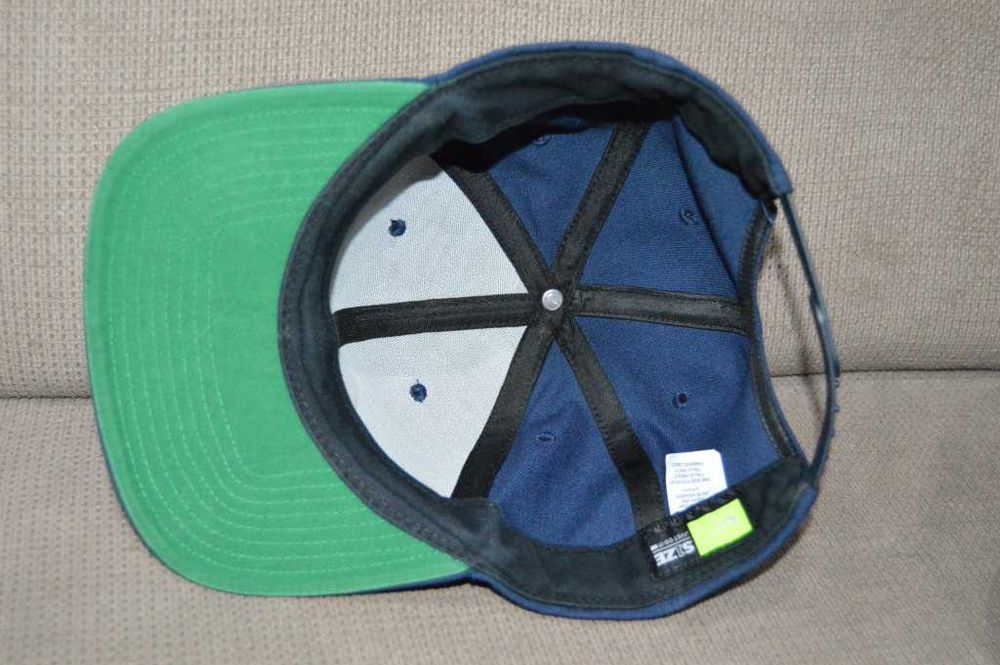 Sapca Nike Futura Pro Snapback Originala – Bleu-marin – Ca Noua