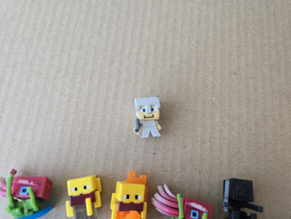 Minecraft мини фигурки колекция