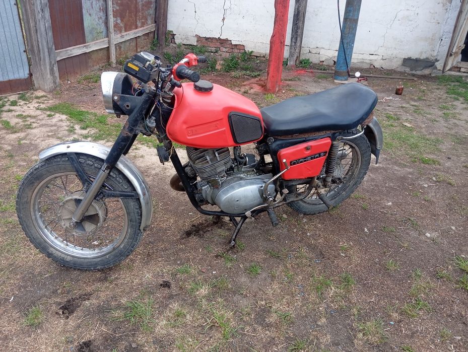 Продам мотоцикл иж планета 5