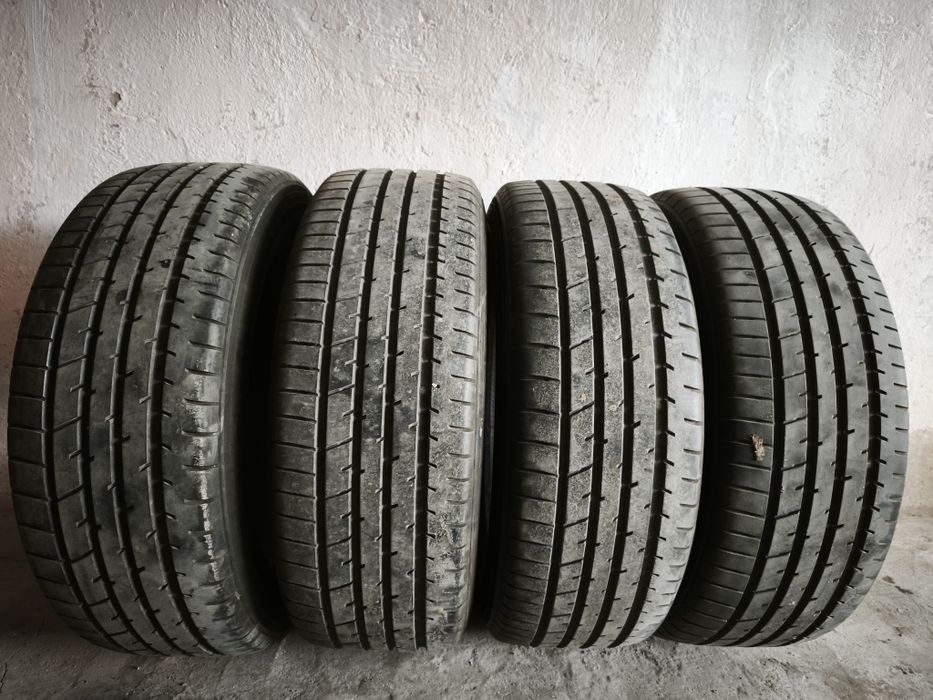 Гуми 225/55/19  TOYO