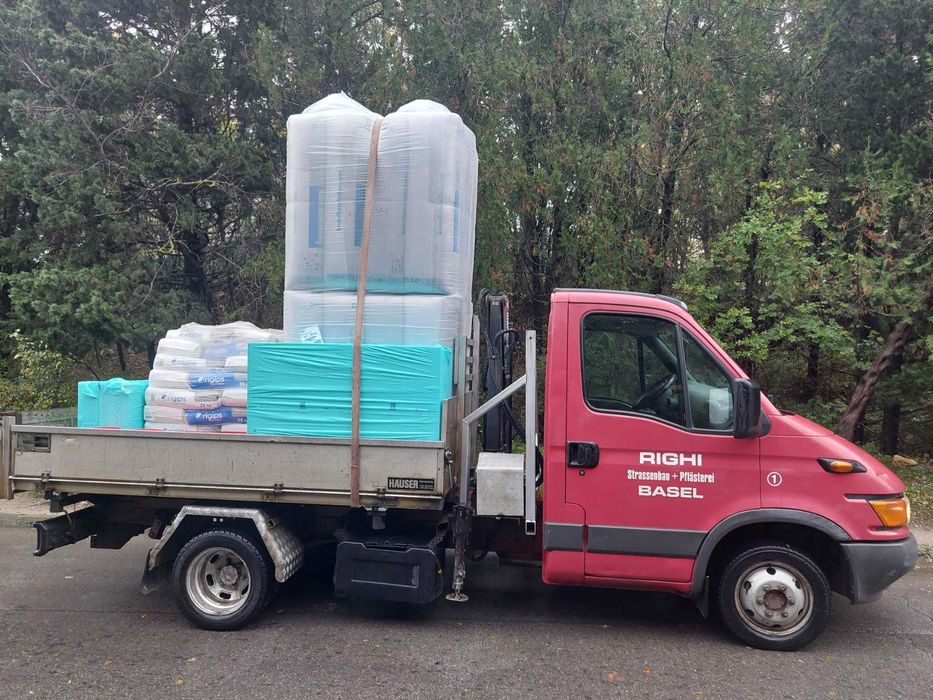 Камион с кран , Транспортни услуги - самосвал с кран