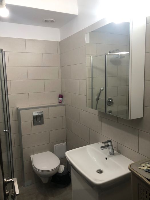 Vând Garsonieră decomandată  Judetean