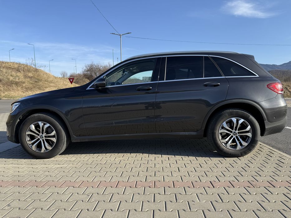 Vand Mercedes-Benz GLC (220d),2.0 litri diesel,194 cp,an 2020