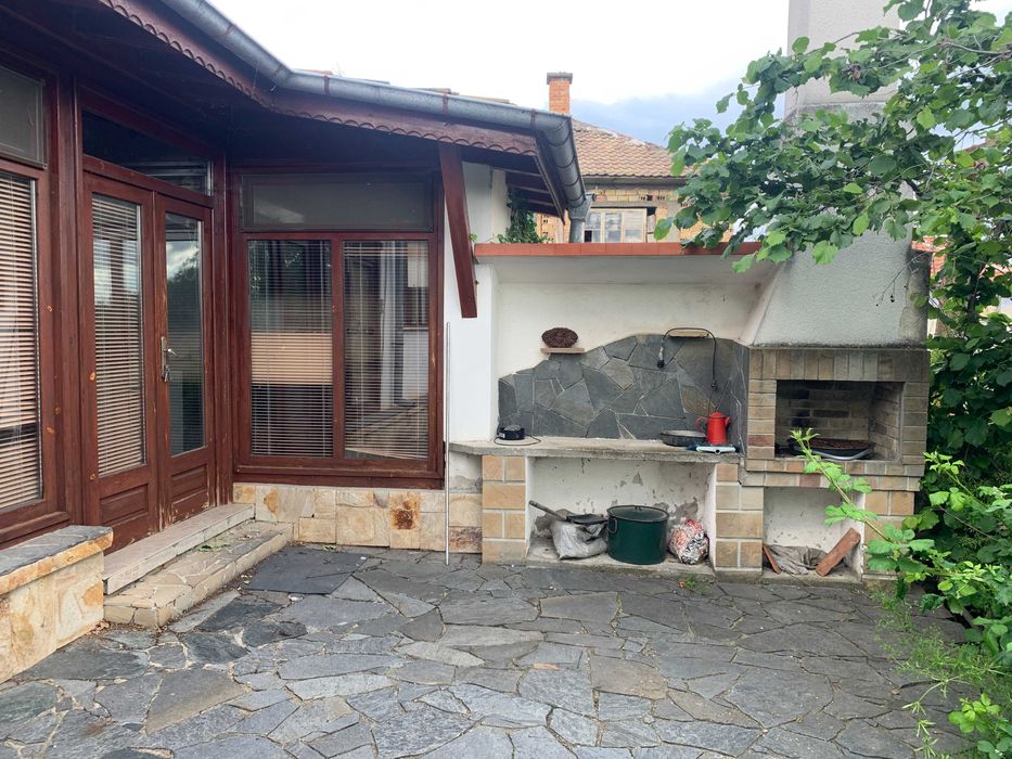 ИМОТ в близост до ЦЕНТЪРА на с. Васил Левски