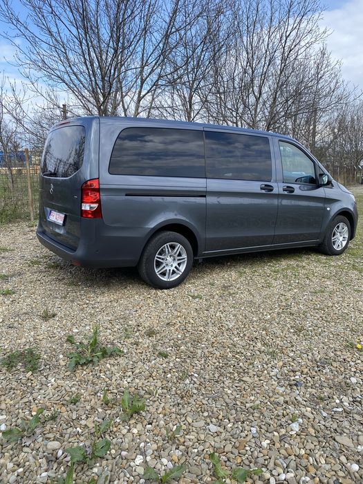 Vand  Mercedes Vito Tourer 2019 8+1 9 locuri Euro6