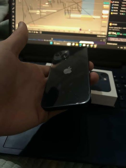 Айфон 13 мини 64 гб емкос 76%  хаммери радной  тела жавоб