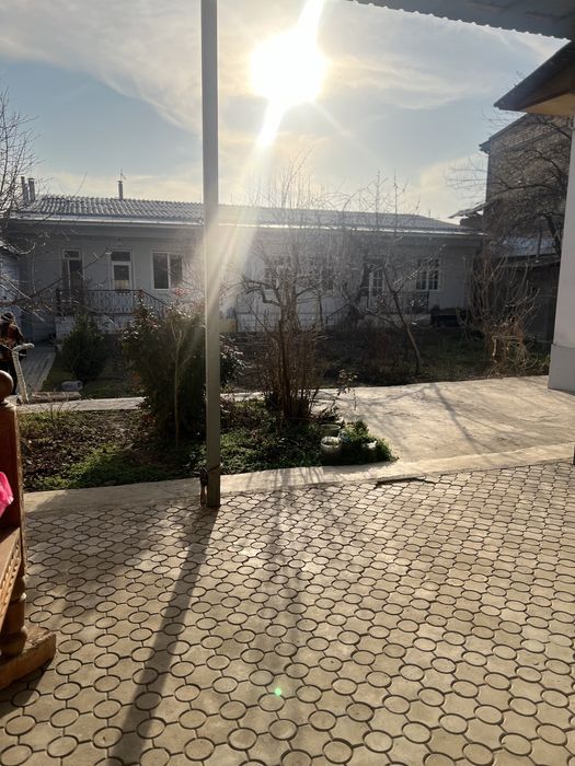 уй сотилади