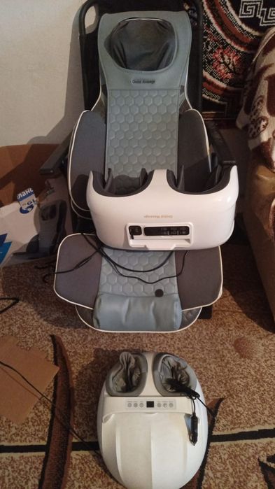 Продам Массажный кресло