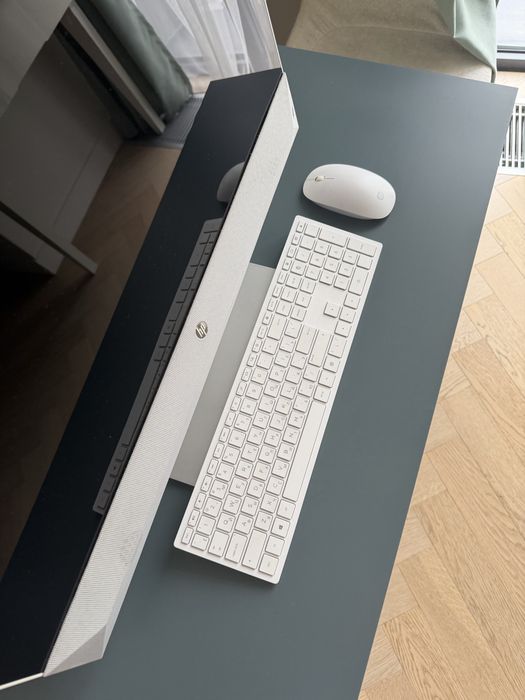 HP Pavilion All-in-One 27-xa - Core i7