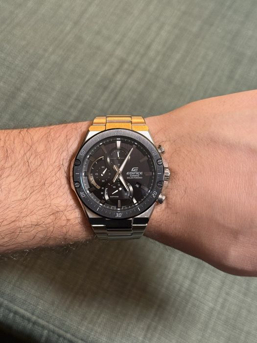 Casio efs-S560DB-1AVUEF