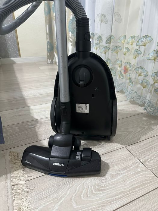 Продаётся пылесос