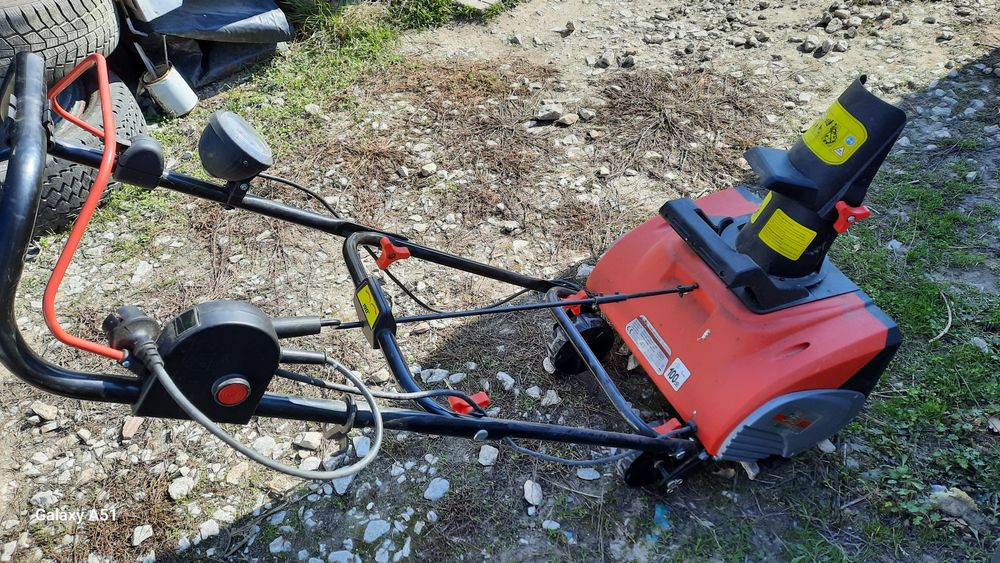 СНИГОРИН на ток. Работещ