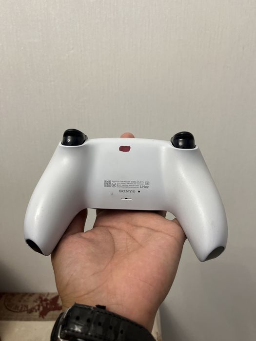 Ps.   5 джойстик