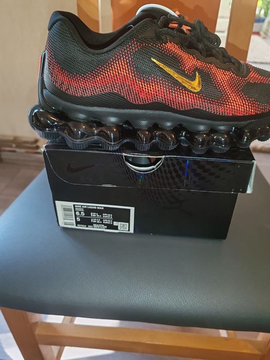 Nike liquid max fire red