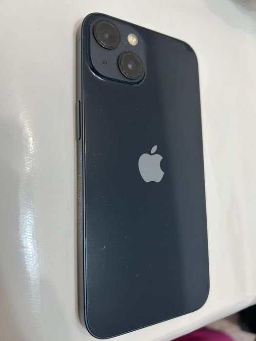 Продам айфон 13 128гб акб 76