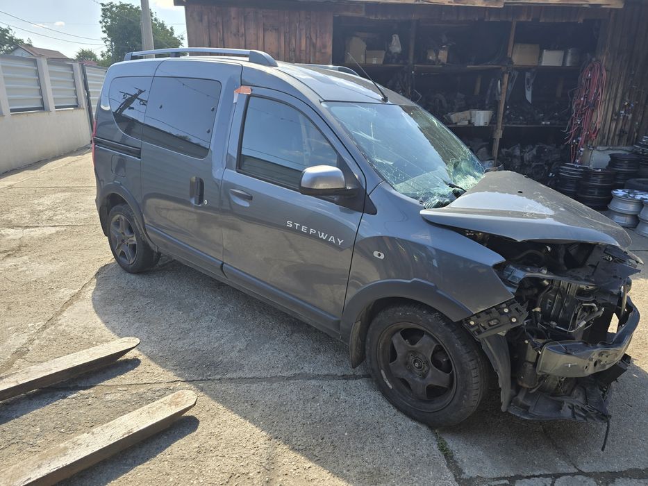 Dezmembrari piese Dezmembrez dacia dokker stepway 2018 1.5 dci