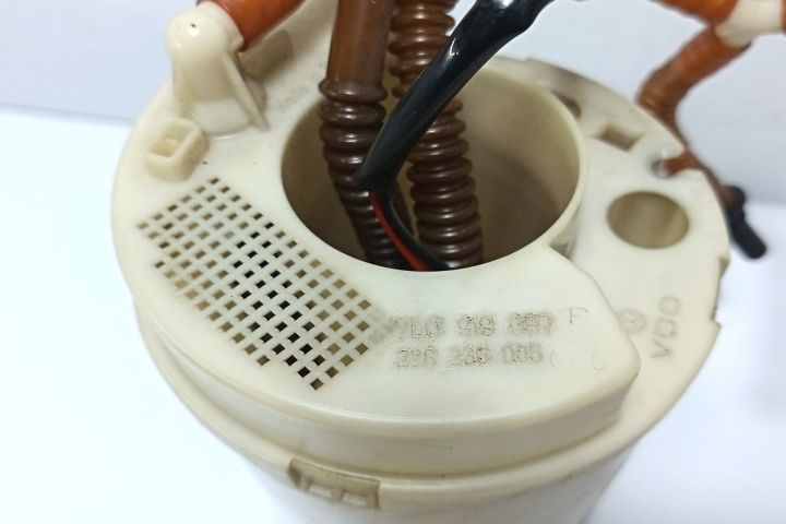 Pompa combustibil rezervor 7L0919087F Porsche Cayenne 955