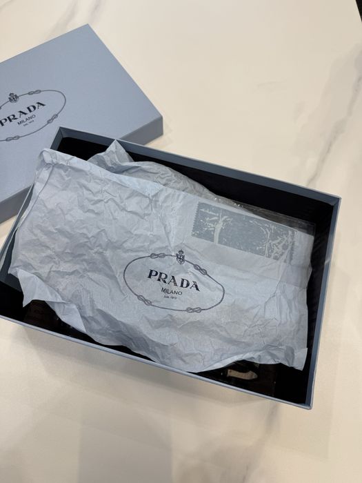 Продам туфли Prada
