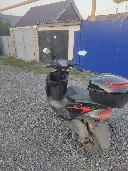 Продам скутер Zydany