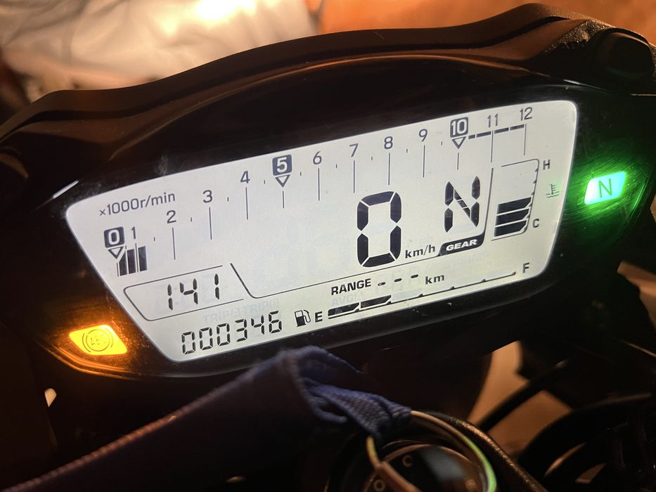 Motocicleta Suzuki 650,cu putini km