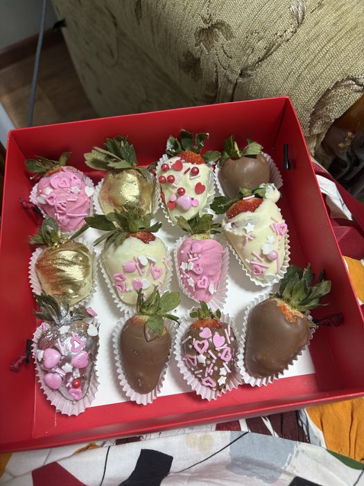 КЛУБНИКА в шоколаде