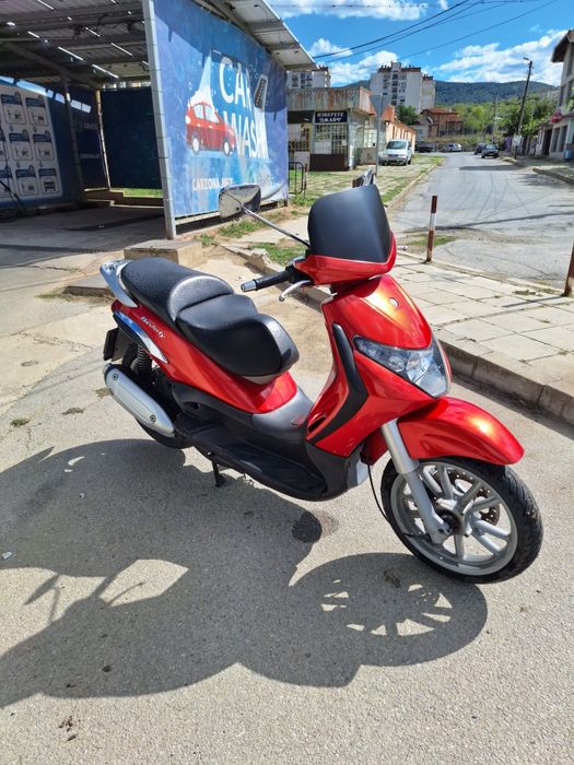 Piaggio Beverly 250
