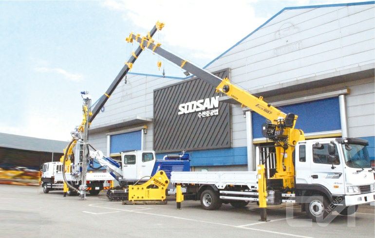 Manipulyator xizmati kran 7 tonna, mashina 10 tonna