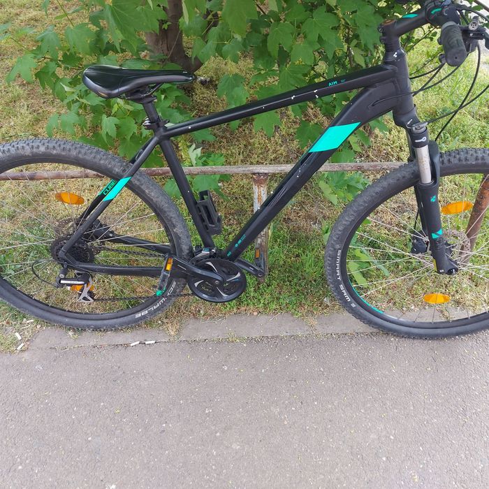 Biciclete de munte .  Cube , buls