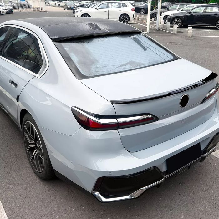 Pachet Extensii Eleroane Praguri Lip Fata Difuzor BMW i7 G70 740d 750d 760e 750e 760i